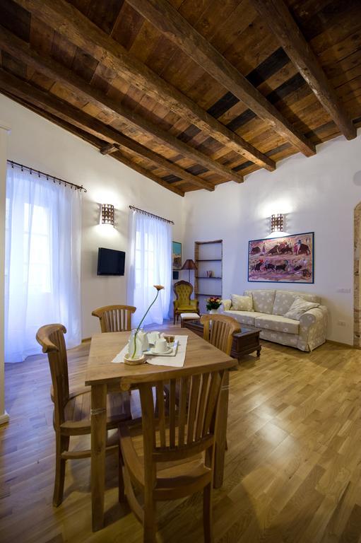 Castelletto Suites Cagliari Pokoj fotografie